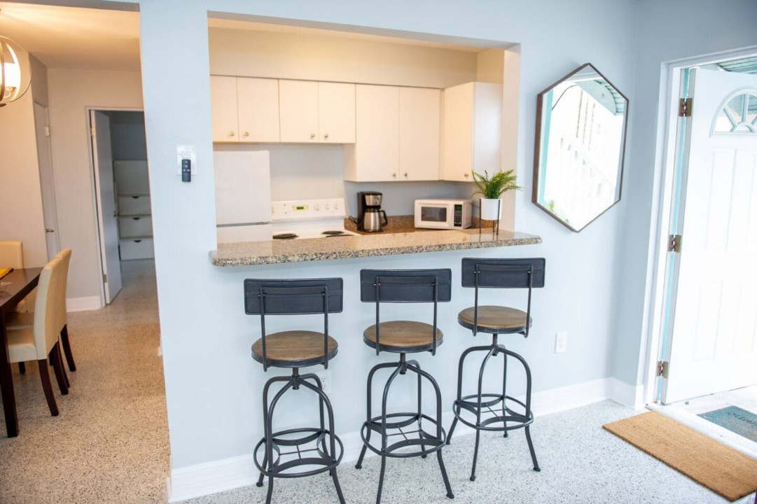 28a57e8e-76d9-44f0-b5d2-033981990bb3