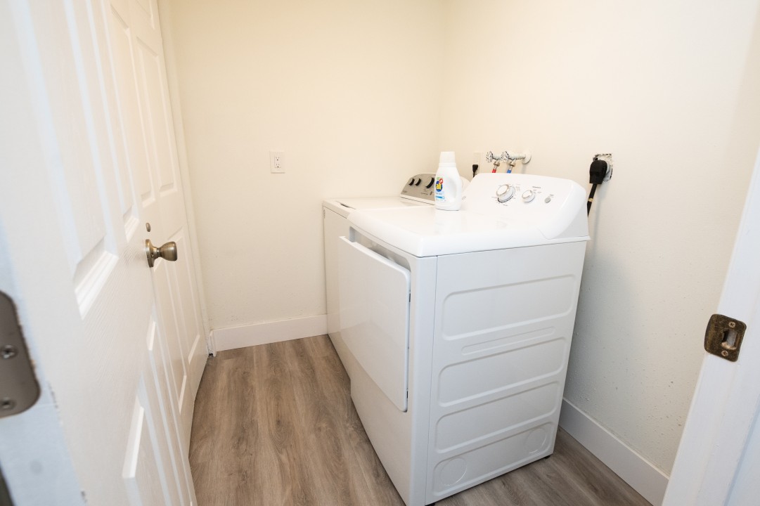 64d24f9d-3d7f-401e-ba9b-dca7a6aff432