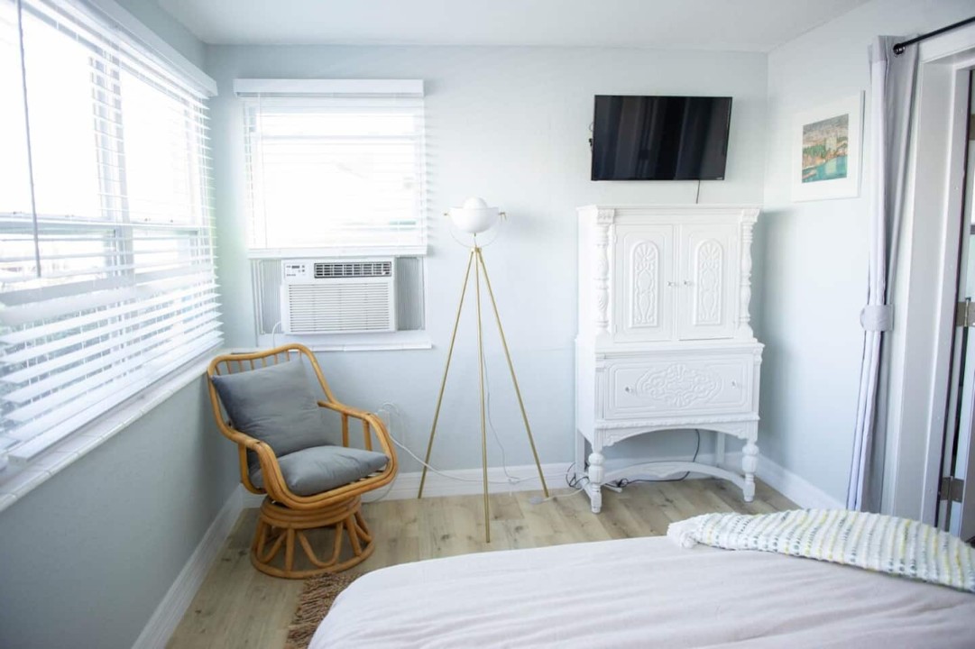 a2c92782-8758-49a1-80b1-853dd1c6c059