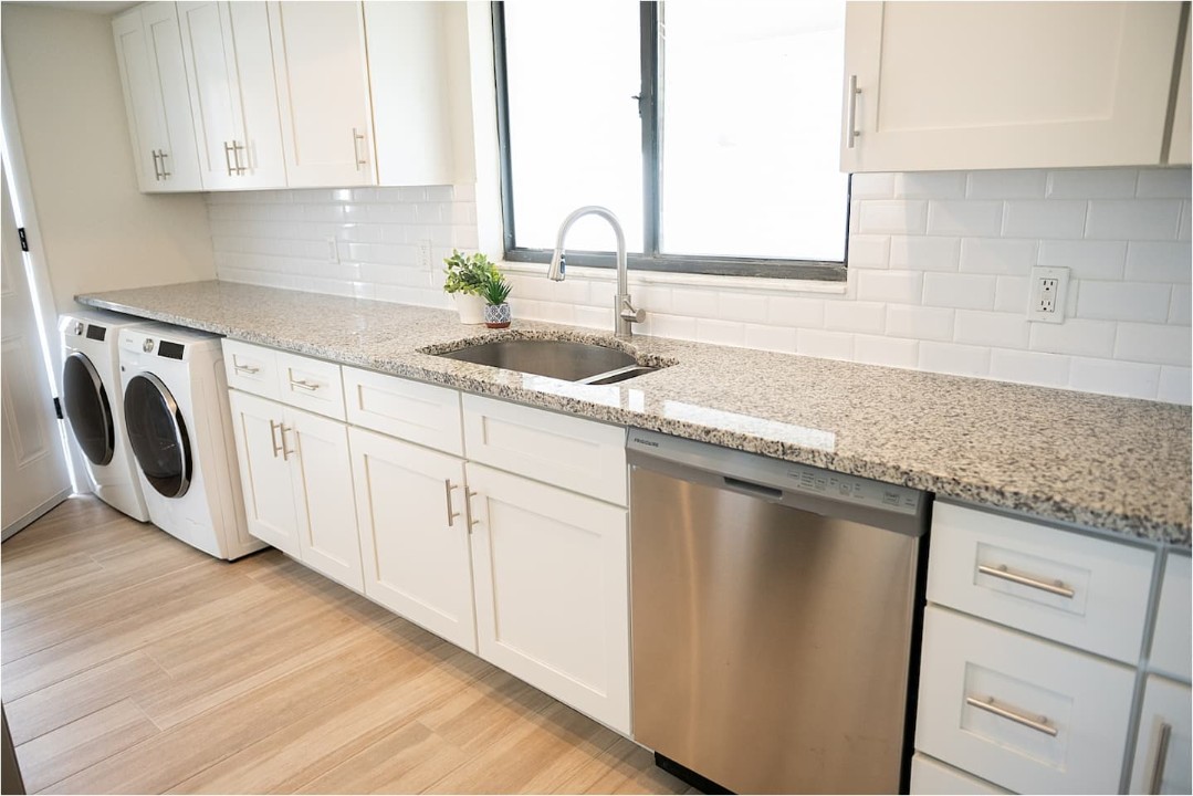 c9b3c5c8-014b-4276-be57-4fb2d10c9d72